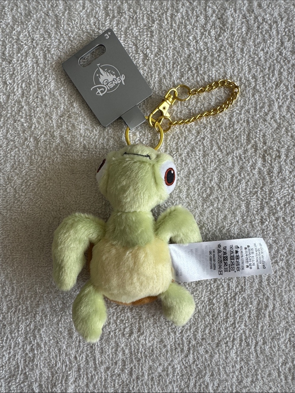 Disney Squirt Plush Keychain Bag Charm - Light Green & Cream with Gold Chain